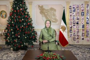Iranska nationella motståndsrådet, NCRI:s valda president Maryam Rajavi önskade Irans kristna samfund och kristna över hela världen en riktig god jul i sitt jultal på julafton, 2022.