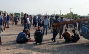 Det folkliga upproret i Iran går in på sin 219:e dag på lördagen, den 22 april 2023, med landsomfattande strejker inom Irans viktiga gas-, olje- och stålindustri.