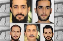 Den iranska regimen avrättade Farhad Shakeri, Abdolhakim Gorgij, Abdolrahman Gorgij, Taj Mohammad Khormali, och Malek Ali Fadaei genom hängning i den 8 april 2025 efter tio år i Vakilabad-fängelset i staden.
